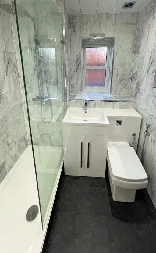 Fencehouses Bathroom December 2020