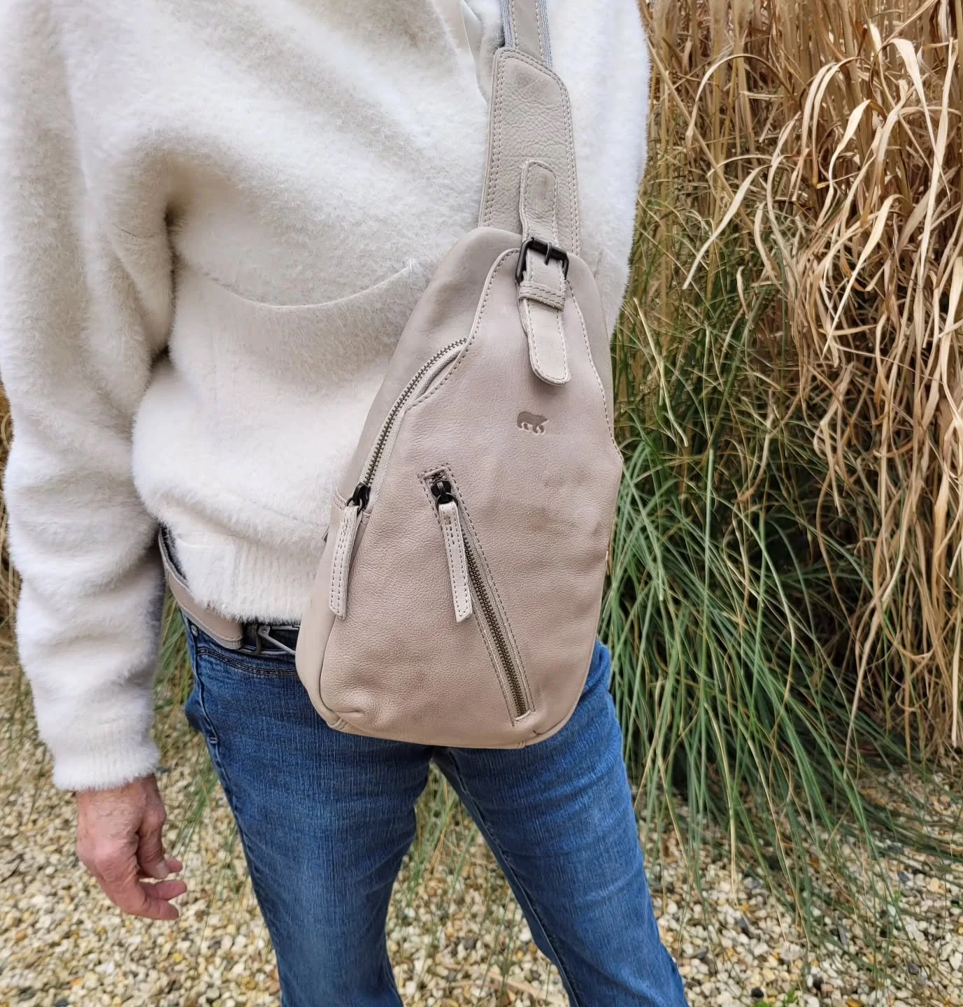 Stedentrip of gewoon leuk? Dit is een super praktische tas van Bear Design. Veilig en sportief &euro;125.=
#steenwegsittard