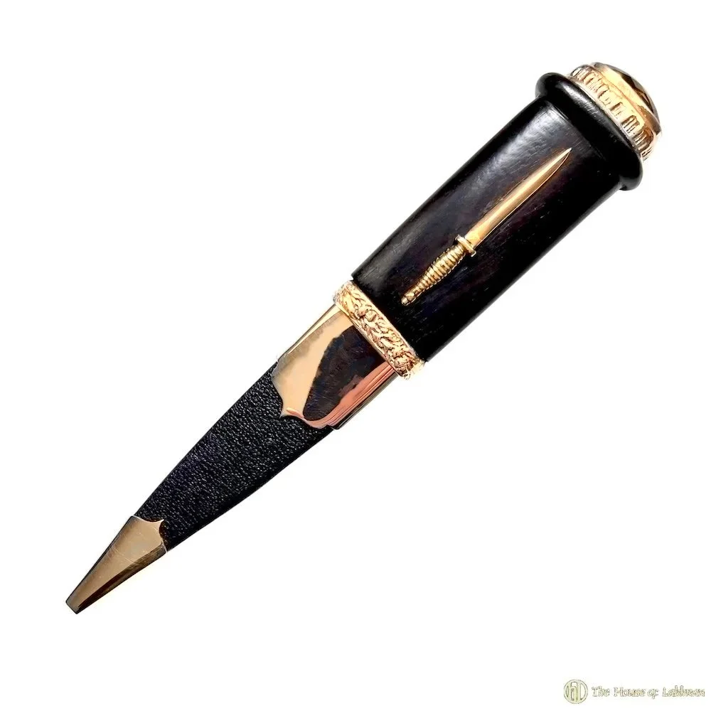 Royal+Marines+Commando+brass+Mounted+Sgian+Dubh.jpg