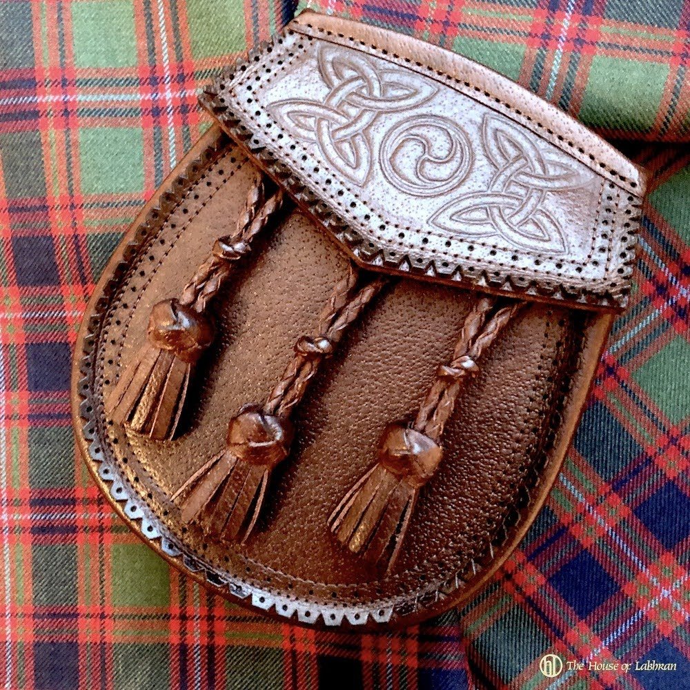 Scottish fine leather day sporran