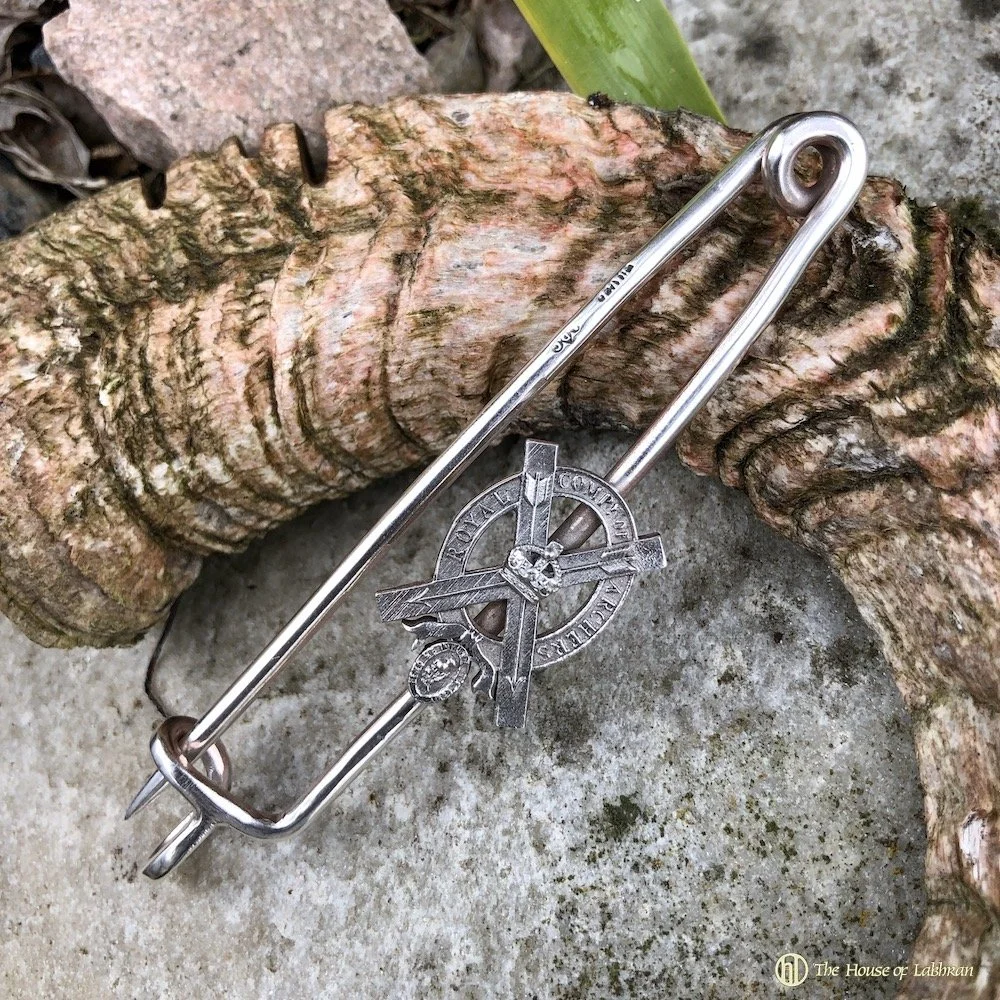 Experts in Scottish Highland Wear & Vintage Kilt Accessories