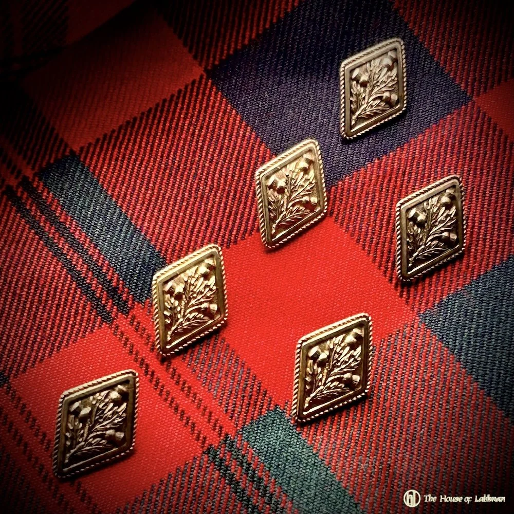 Vintage Scottish 1920's Thistle Buttons - Set of six tartan .jpeg