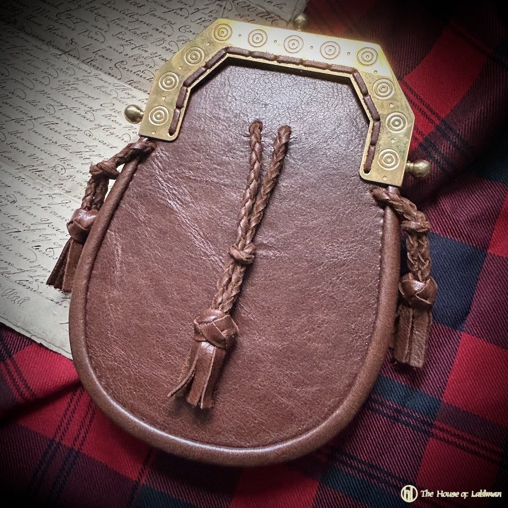 Culloden Scottish 18th Century Style - Jacobite Brass Cantle Bullseye Sporran.jpeg