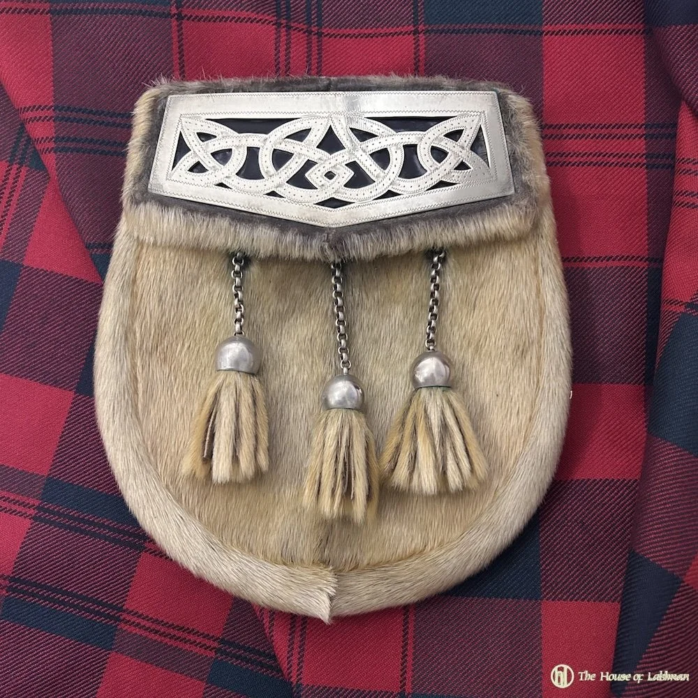 tartan Vintage Three Tassel Celtic Cantle Sealskin Sporran.jpeg