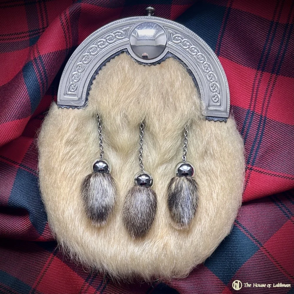 tartan Vintage 1970's Champagne Sealskin Sporran.jpeg