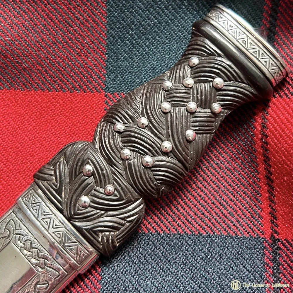 hilt Fine Antique 1918 Henry Tatton Edinburgh Sterling Silver Sgian Dubh.jpeg