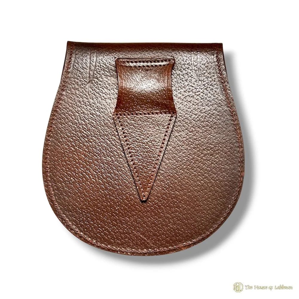 back Vintage Edinburgh 1960's Brown Leather Sporran.jpg