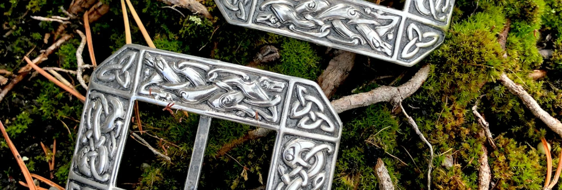 Discover rare and authentic Highland dress accessories