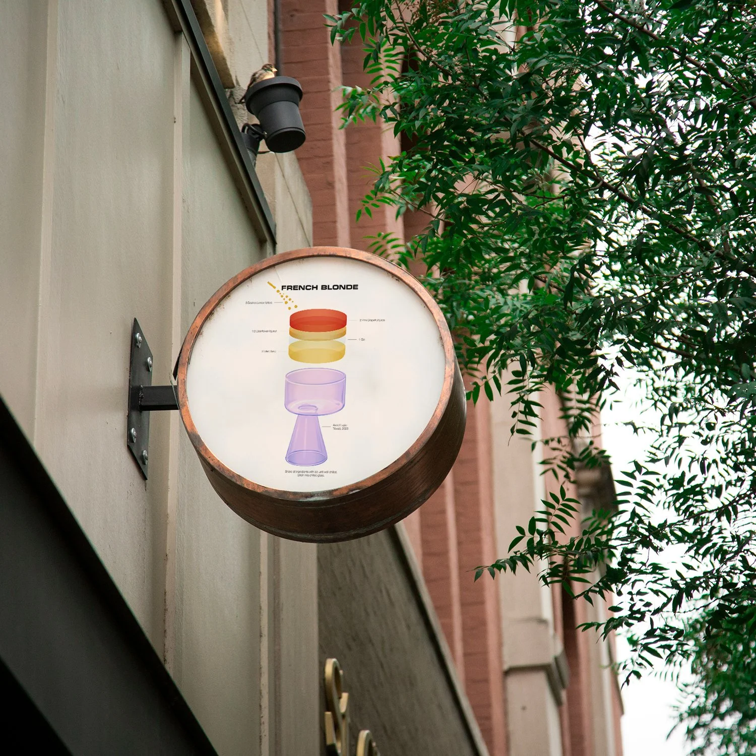 french blonde round sign
