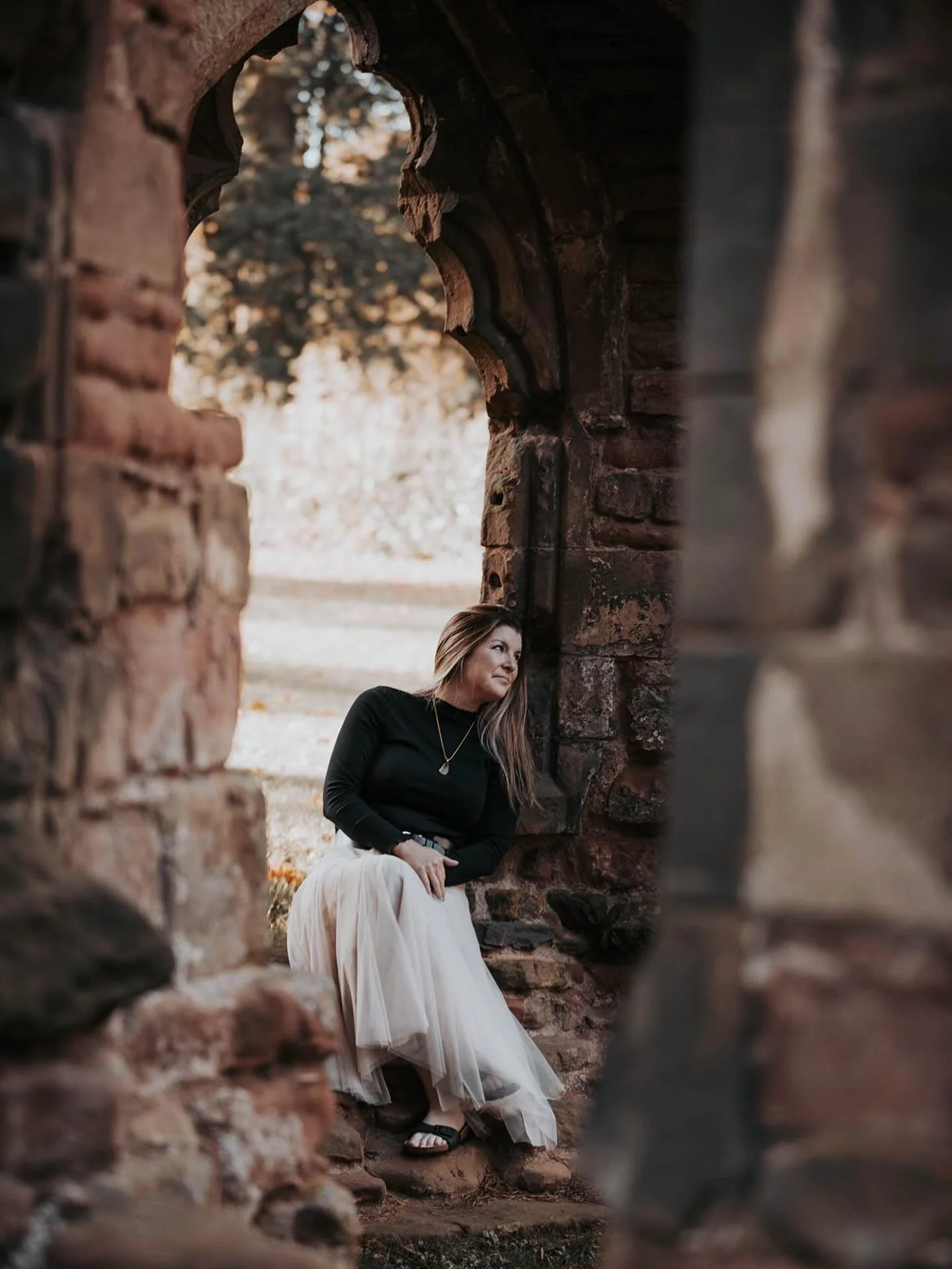 OUT OF OFFICE 

Taking a little breather 🏴󠁧󠁢󠁳󠁣󠁴󠁿 - not just a break though as I will be doing a bit of work treating horses too! 

I&rsquo;ll be back in Shropshire from Thursday.

📅 Quick heads up: My December diary is almost full! If you nee