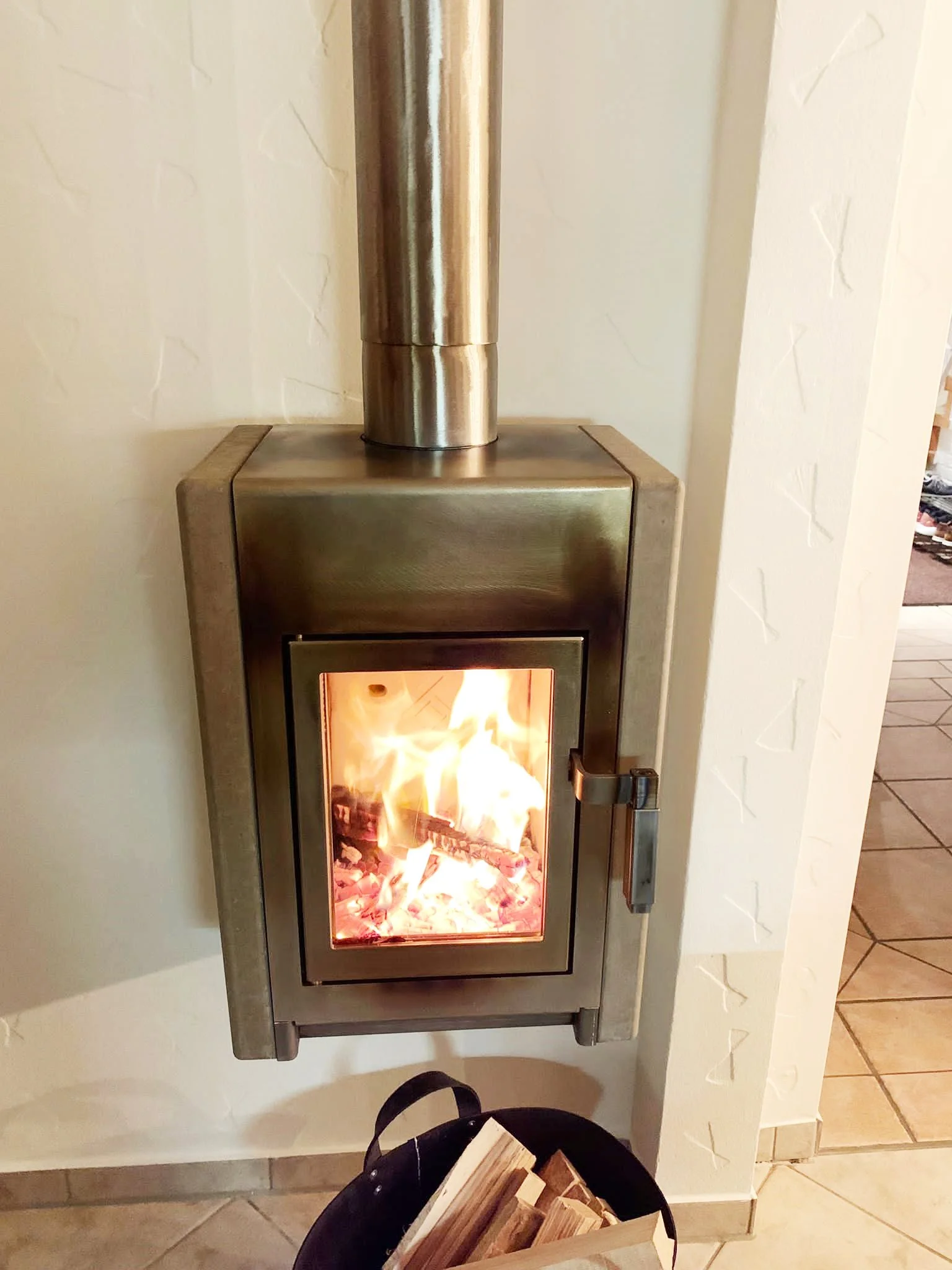 An die Wand gehängt...