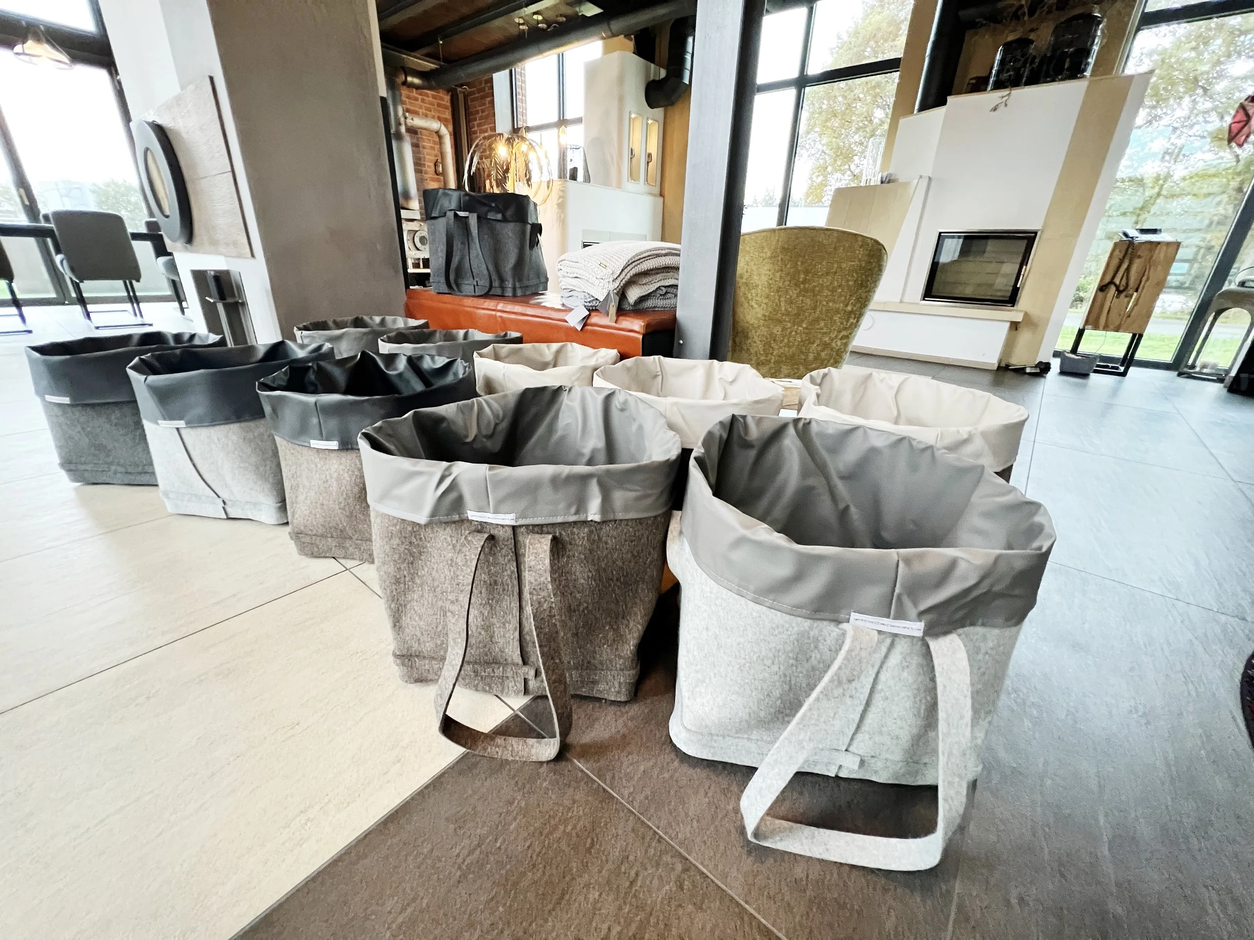 Gescheit aufbewahrt ... Holzkörbe auf Rollen