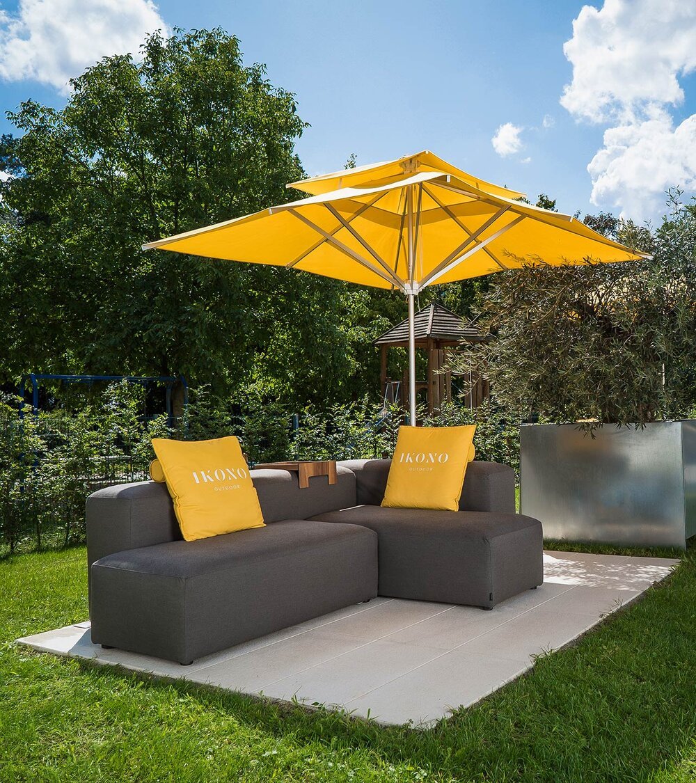Liberty-2-in-1-L-Lounge-Sonnenschirmmodul-Variante-L-Liberty-Outdoor-IKONO.jpg