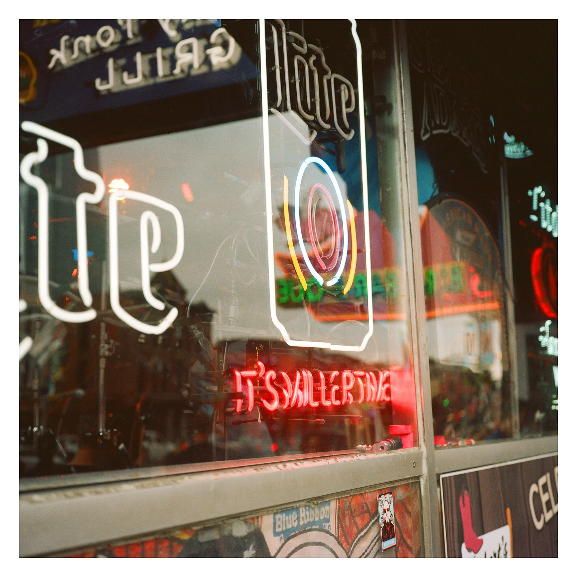 Robert's Western World / 416 Broadway