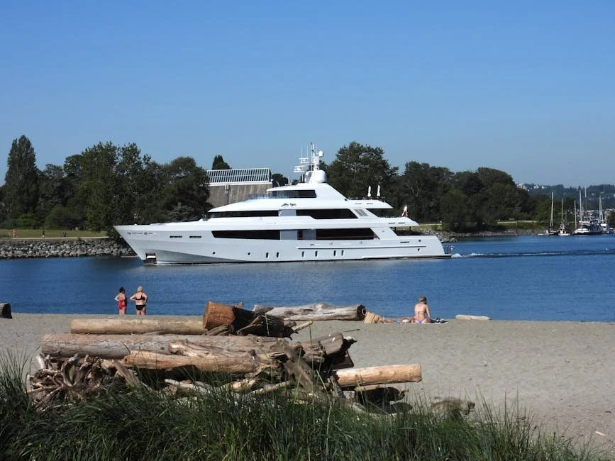 The Best Weather Resistant Canvas for South Florida Boaters