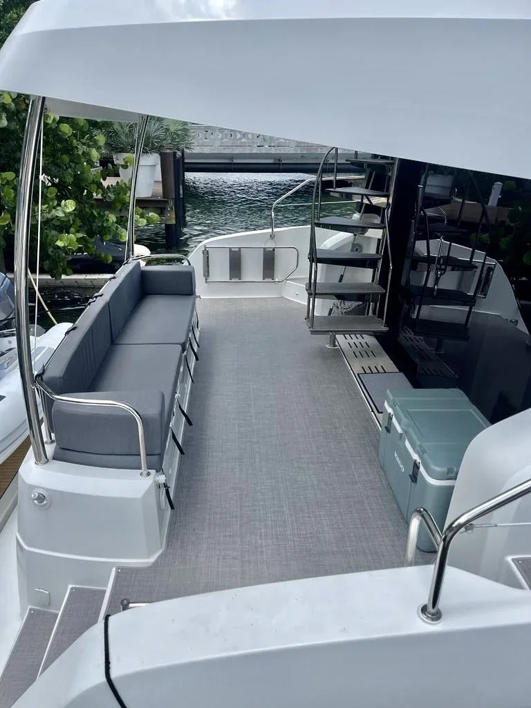Yacht Carpet and Marine Flooring: The Complete South Florida Guide