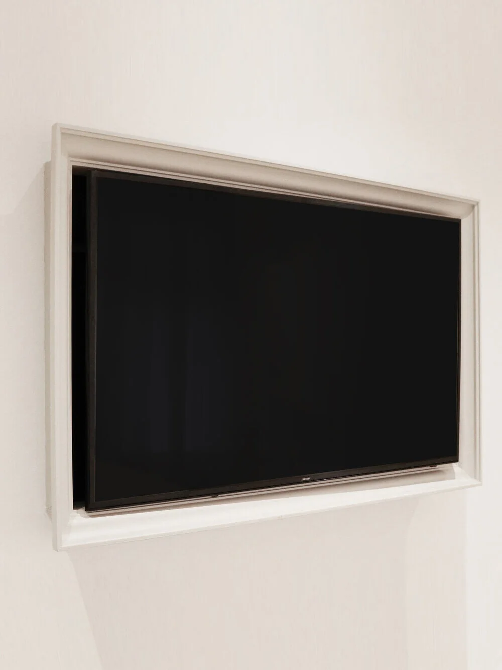 BESPOKE TV FRAME