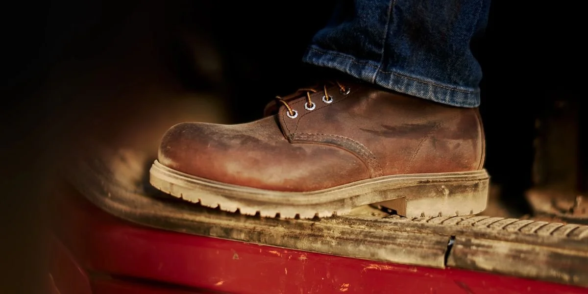SUPERSOLE X: NEXT-LEVEL DURABILITY FOR DEMANDING JOB SITES