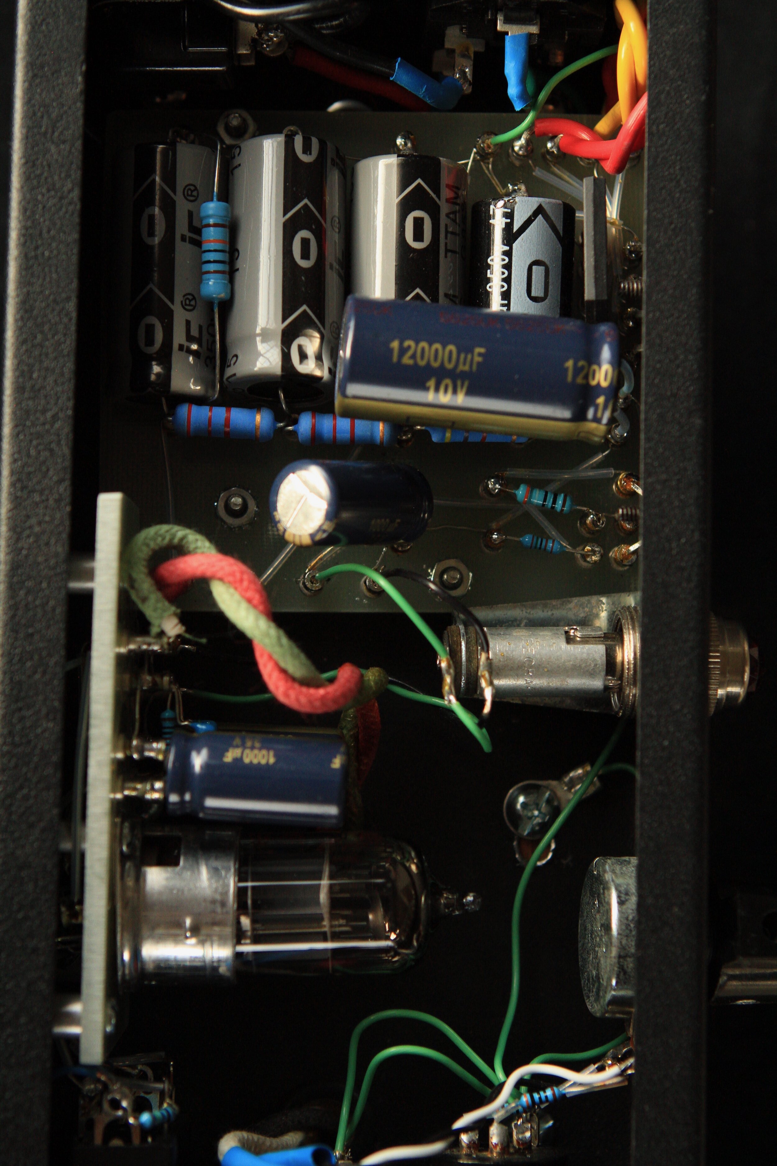 The level control loads the output transformer secondary as the resistance is reduced.