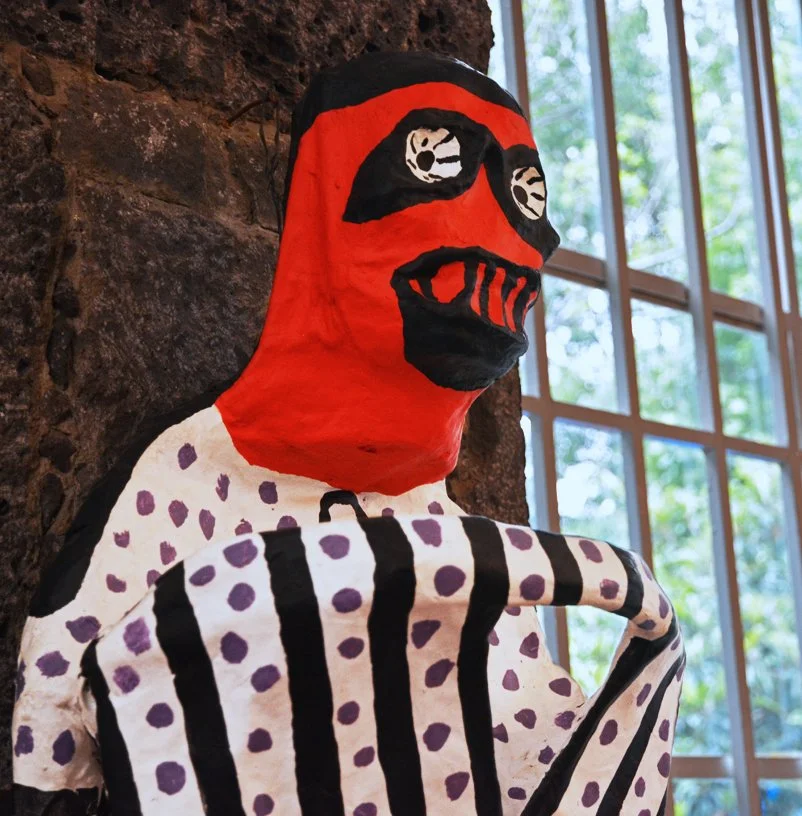  LA CALACA  |  FRIDA’S STUDIO  |  COYOÁCAN 