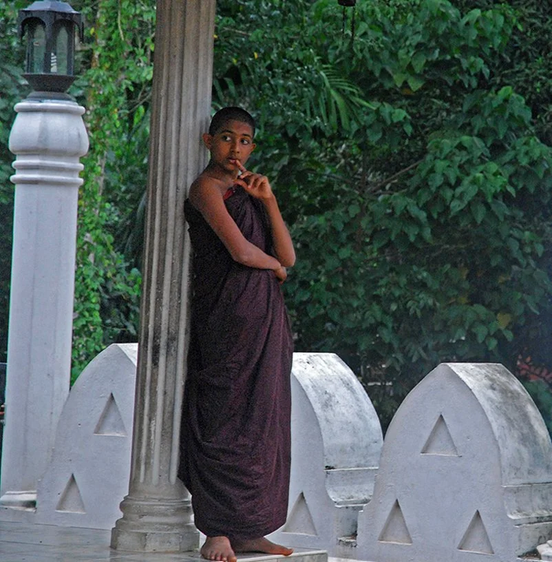  KANDY   |  SRI LANKA 