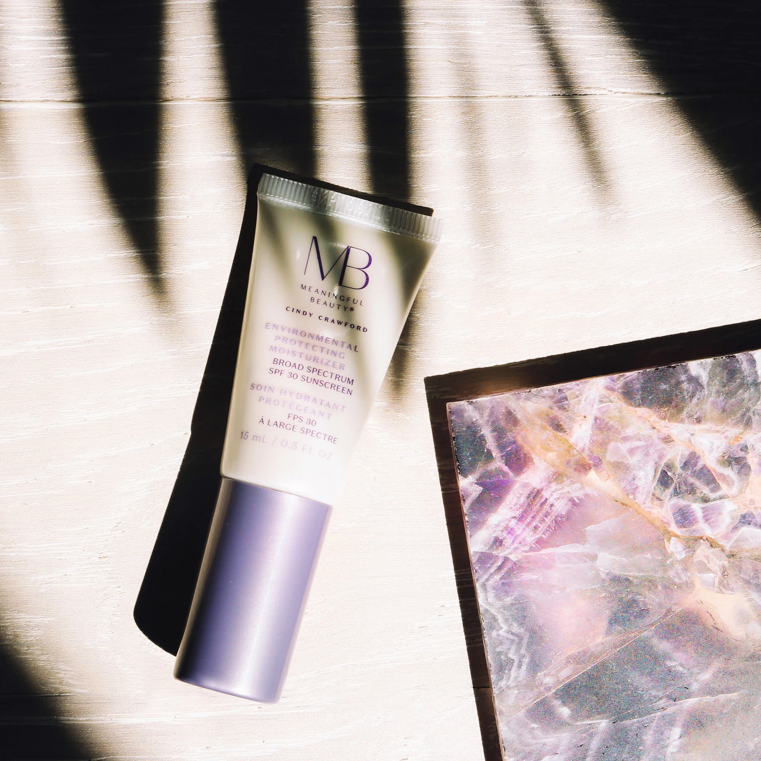 MeaningfulBeauty_CindyCrawford_Flatlay_003.jpg