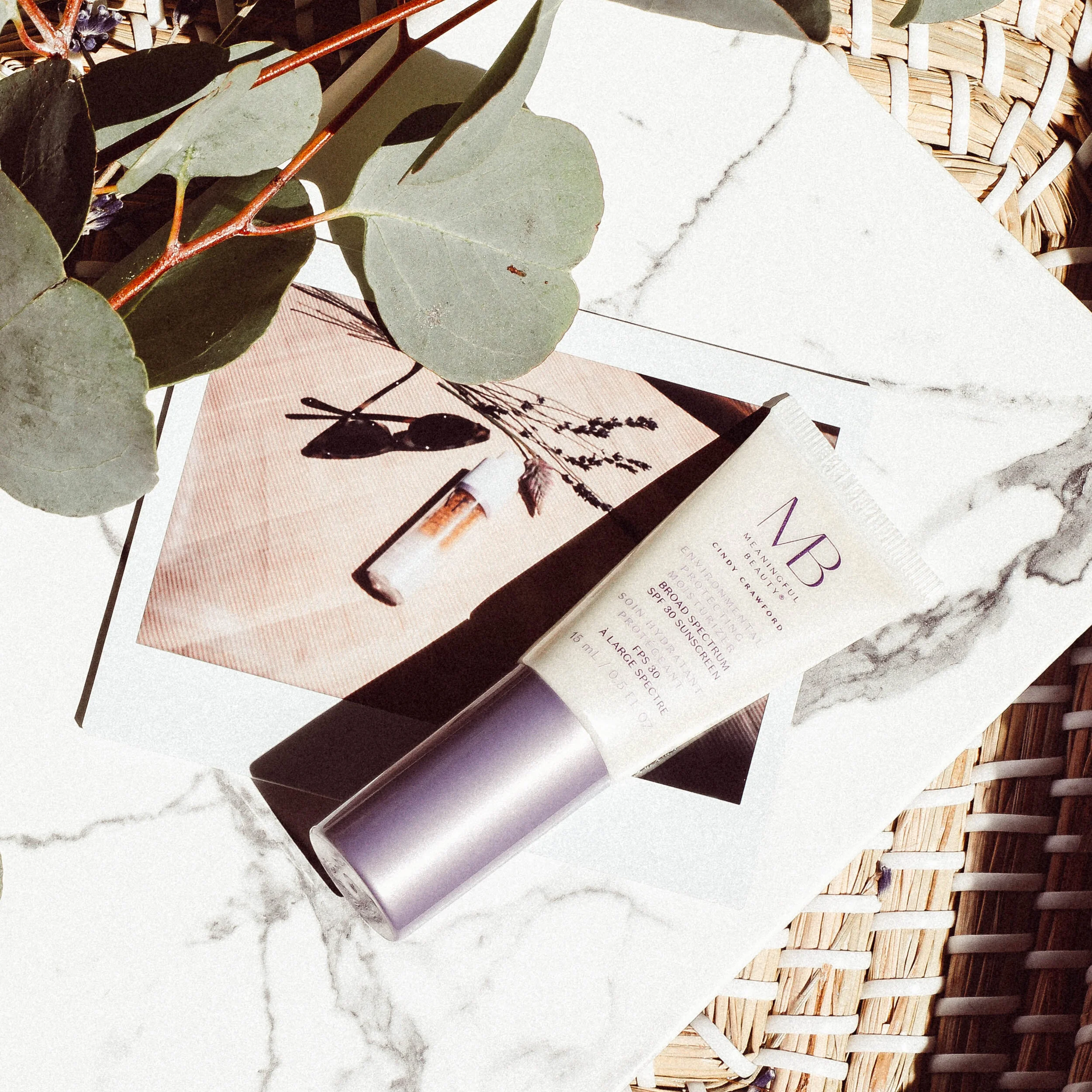 MeaningfulBeauty_CindyCrawford_Flatlay-018.jpg