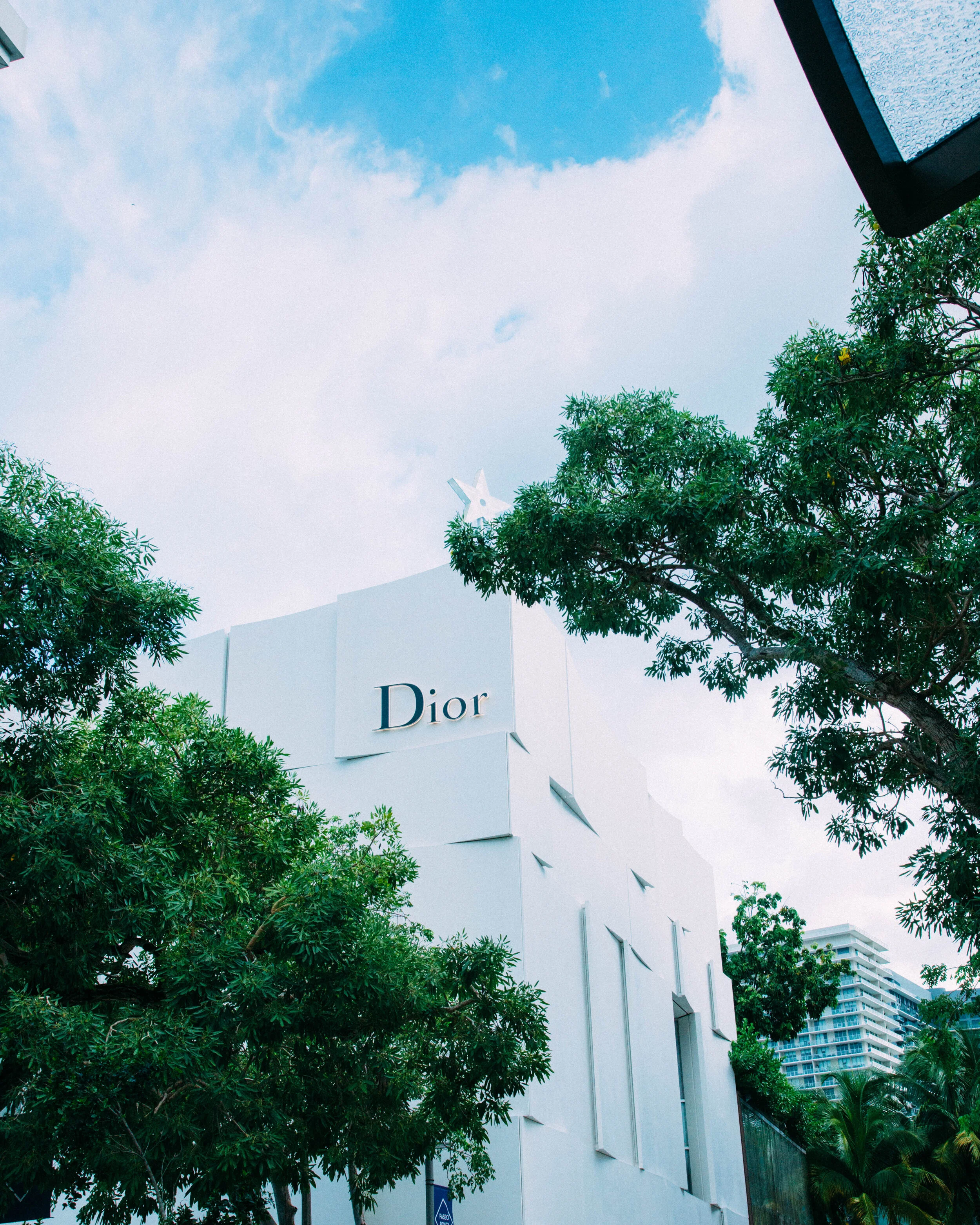 VickyShaughnessy_MiamiDesignDistrict_10.jpg
