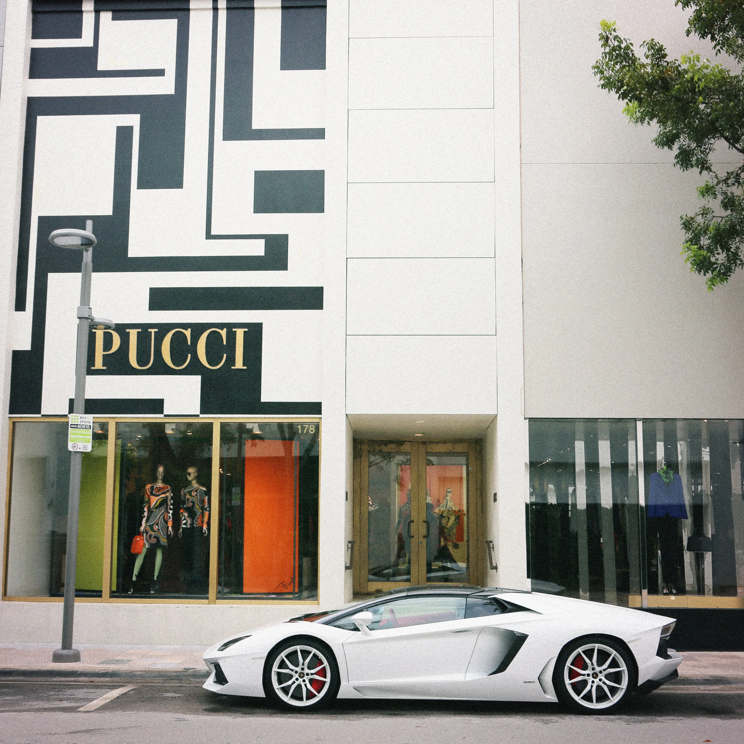 VickyShaughnessy_MiamiDesignDistrict_24.JPG