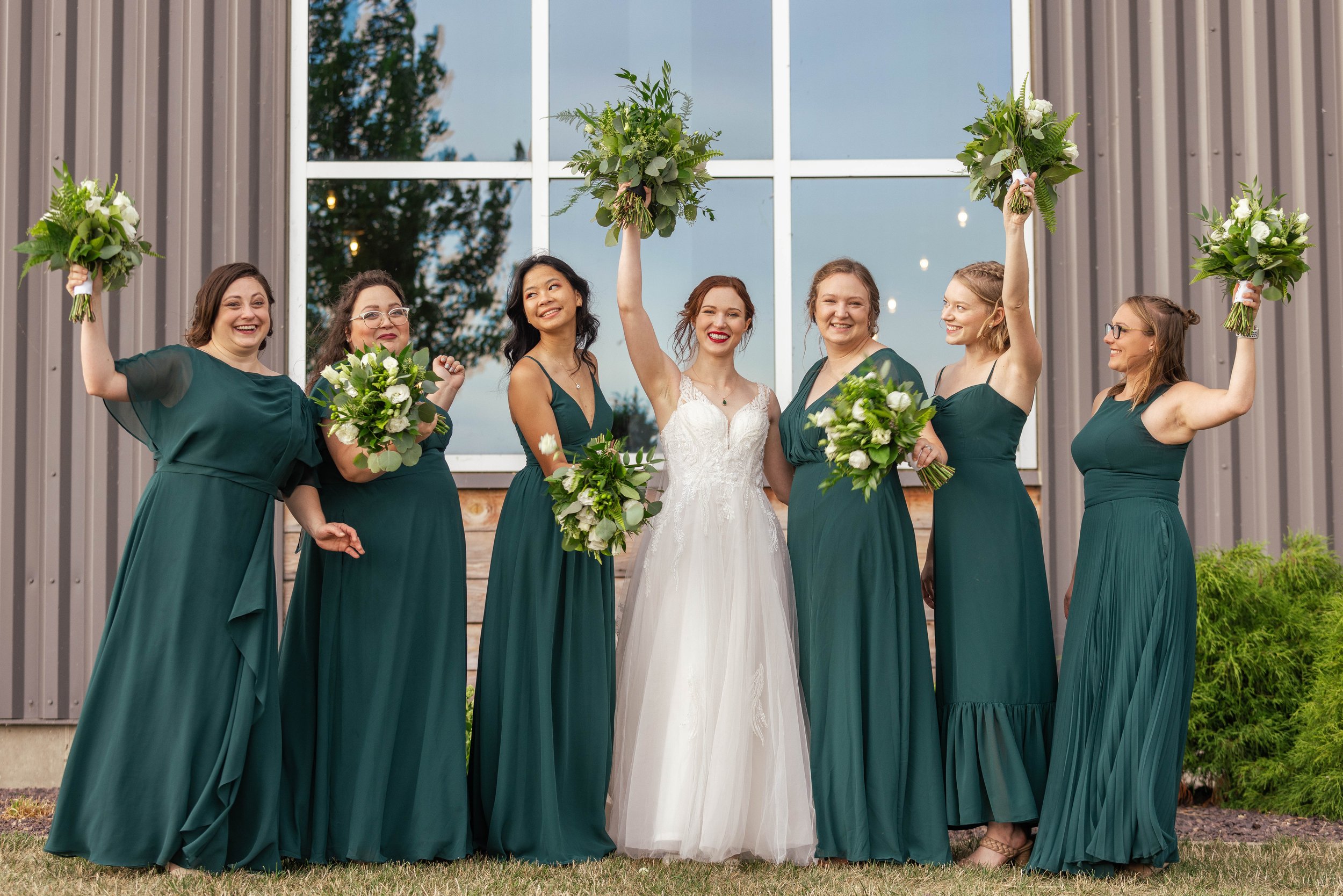 LoganEmmaSchmidt-Wedding072322-4.jpg