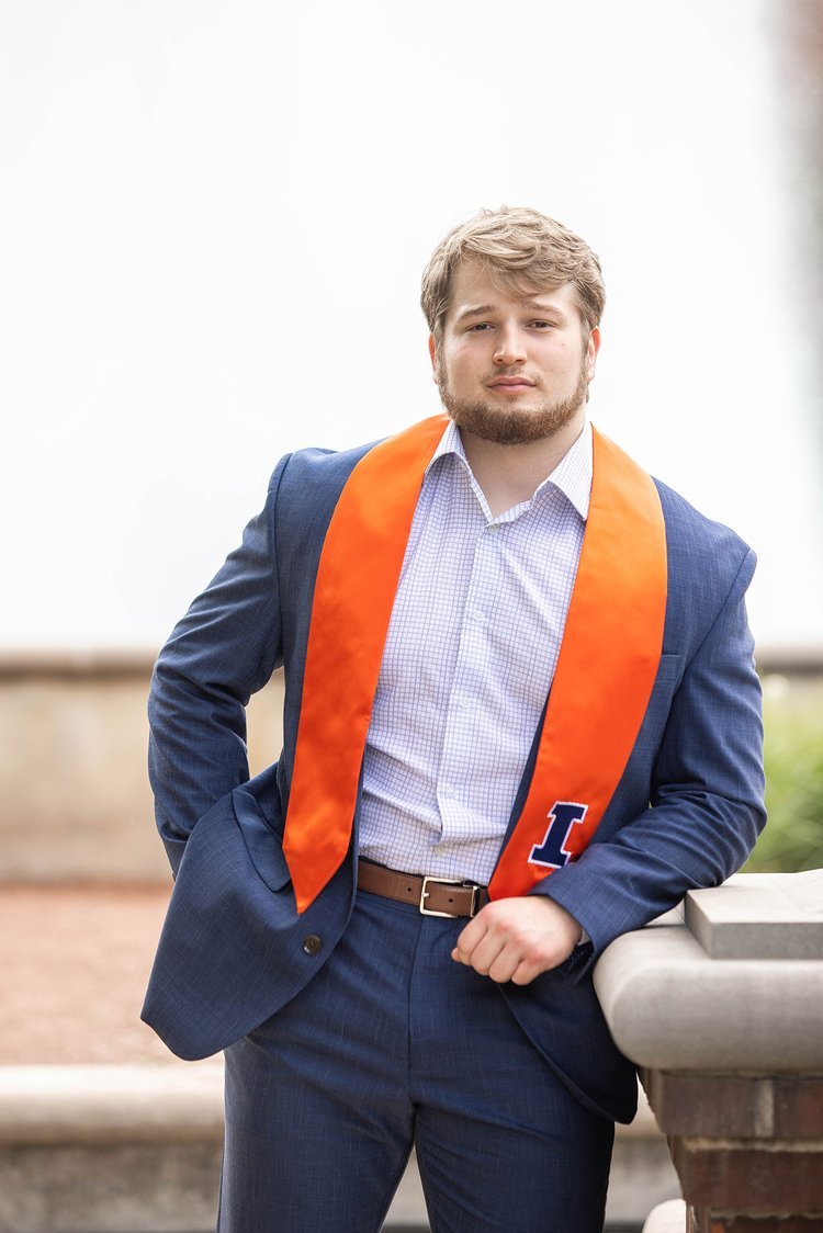 professional-graduation-photographer-illinois.jpg