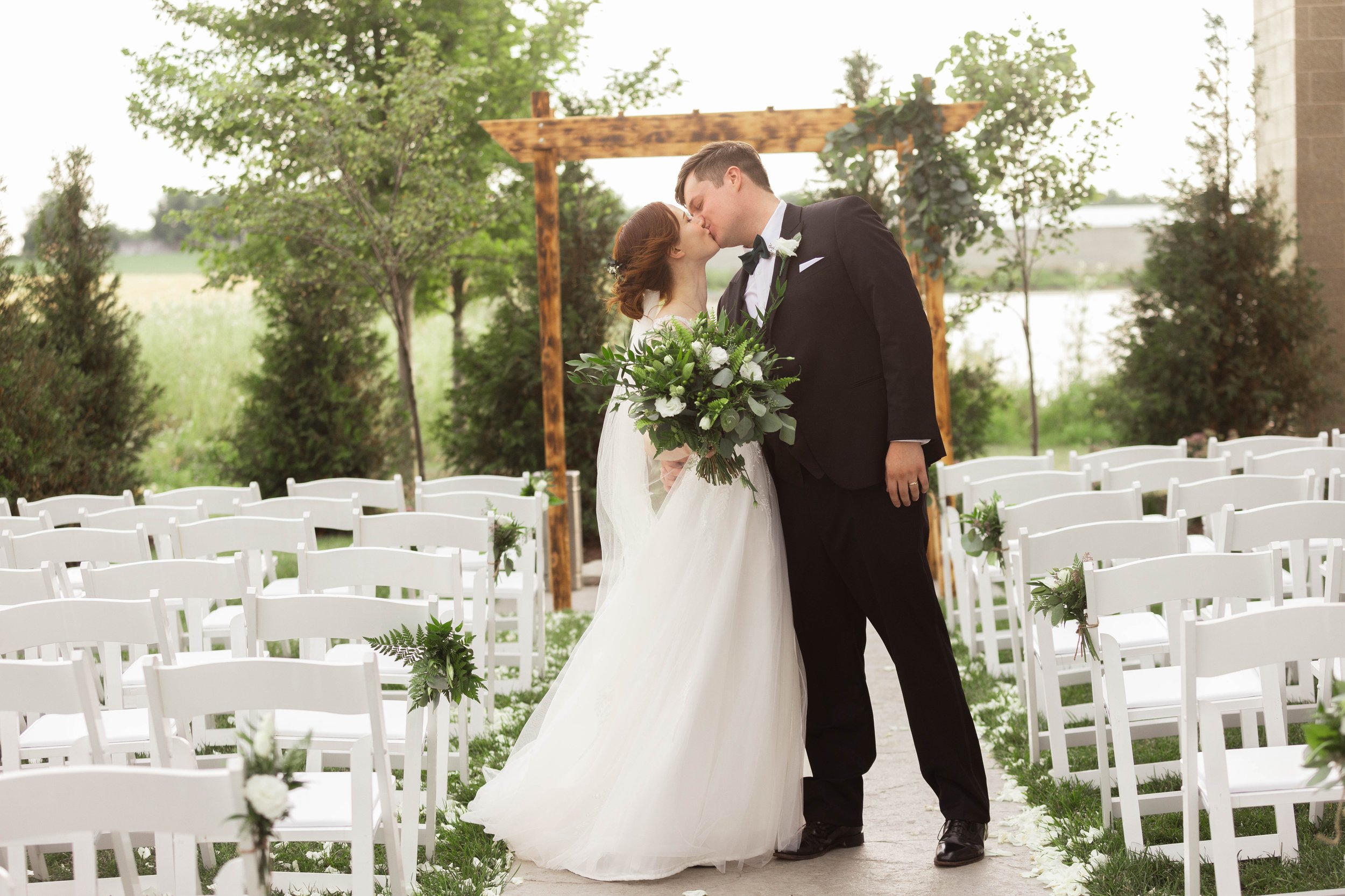 LoganEmmaSchmidt-Wedding072322-3.jpg