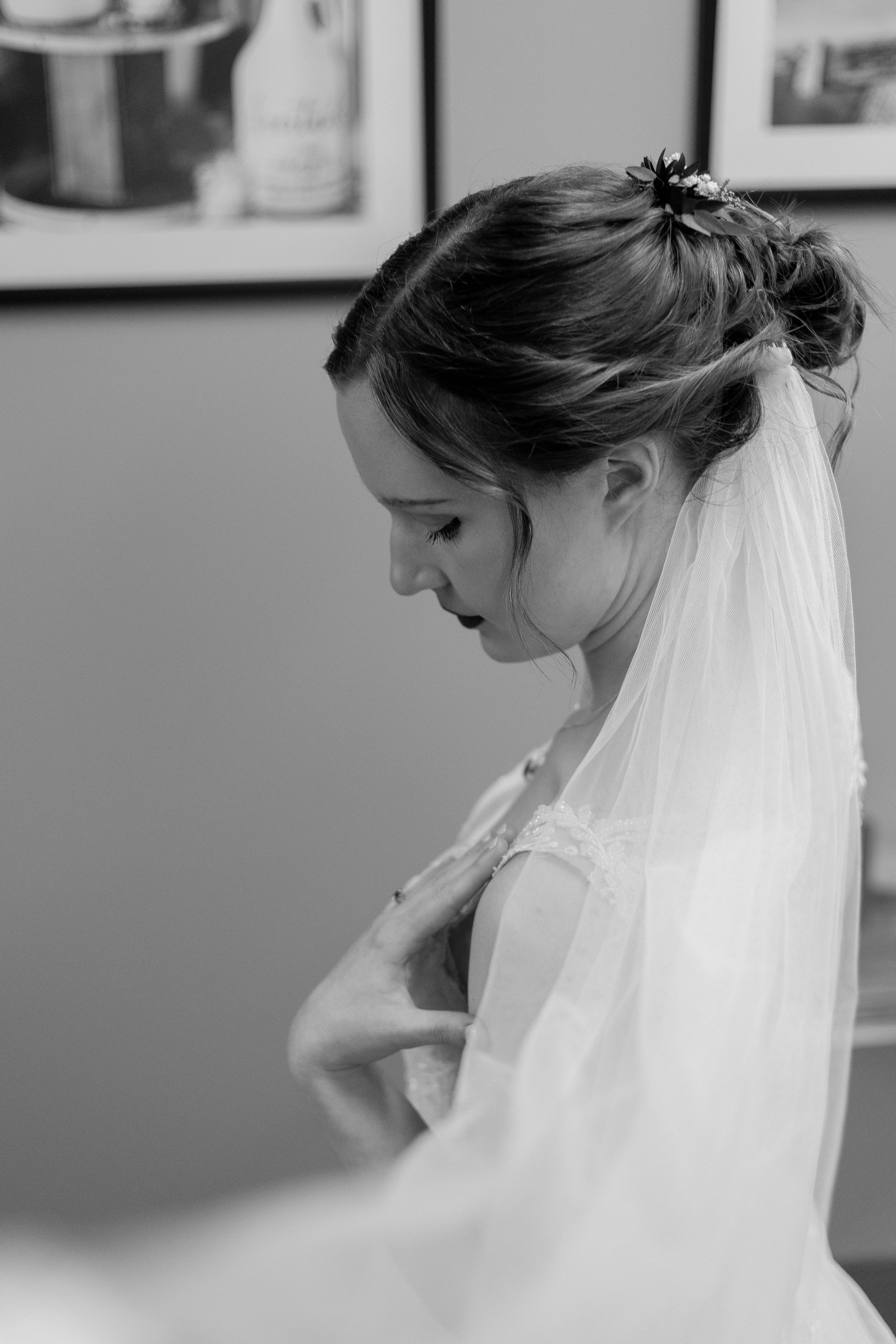 LoganEmmaSchmidt-Wedding072322-12.jpg