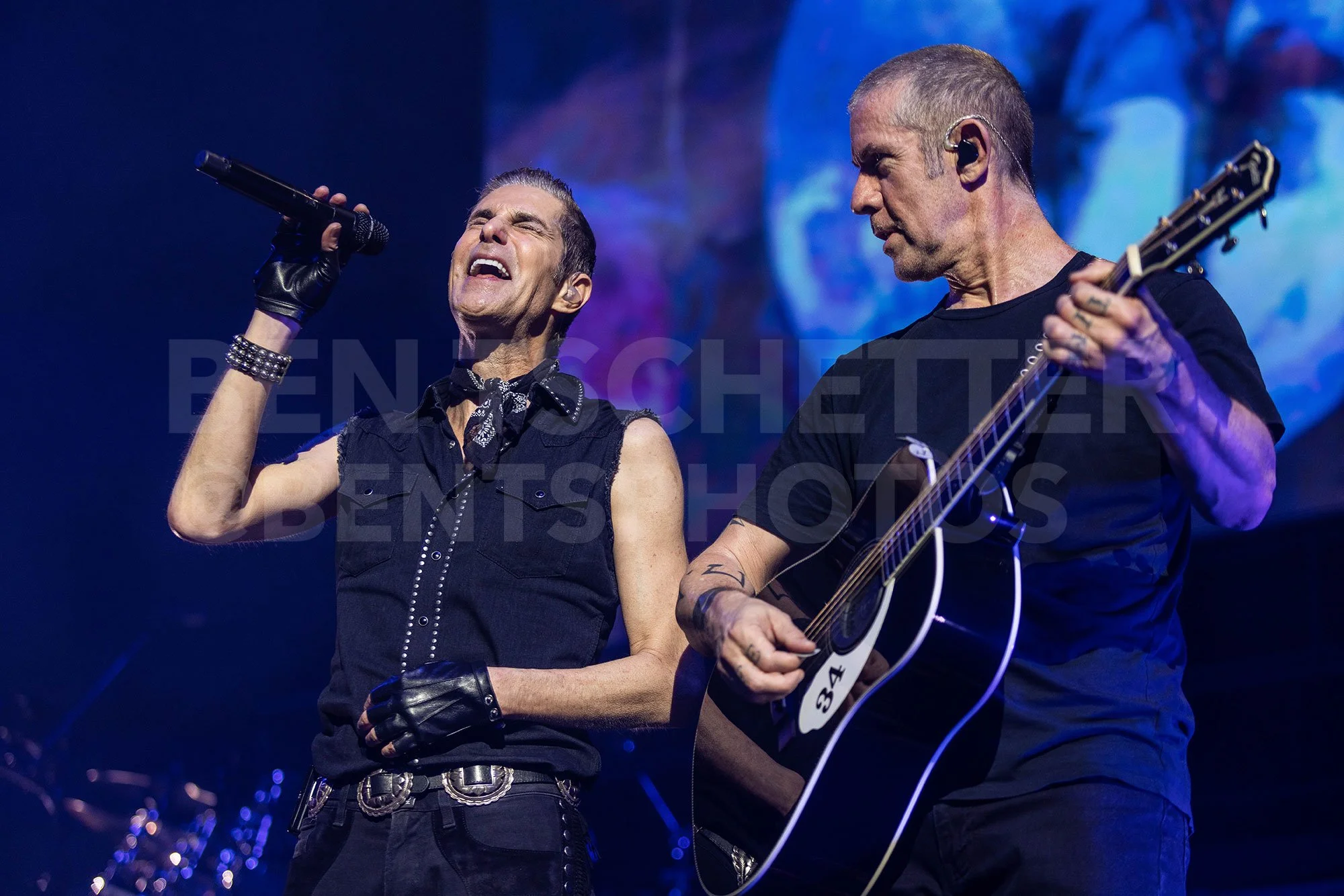 Janes-Addiction-2022.jpg