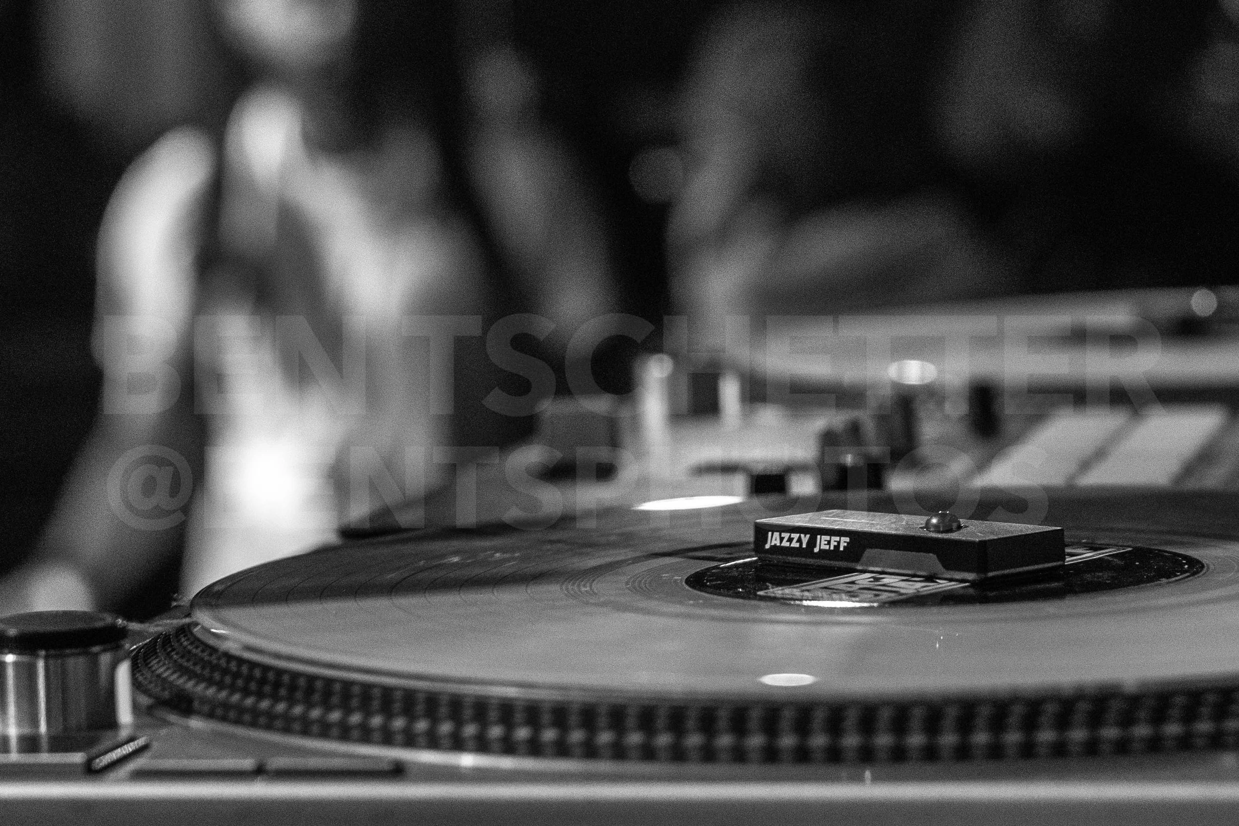 DJJazzyJeff-HydeChicago-WM5.jpg