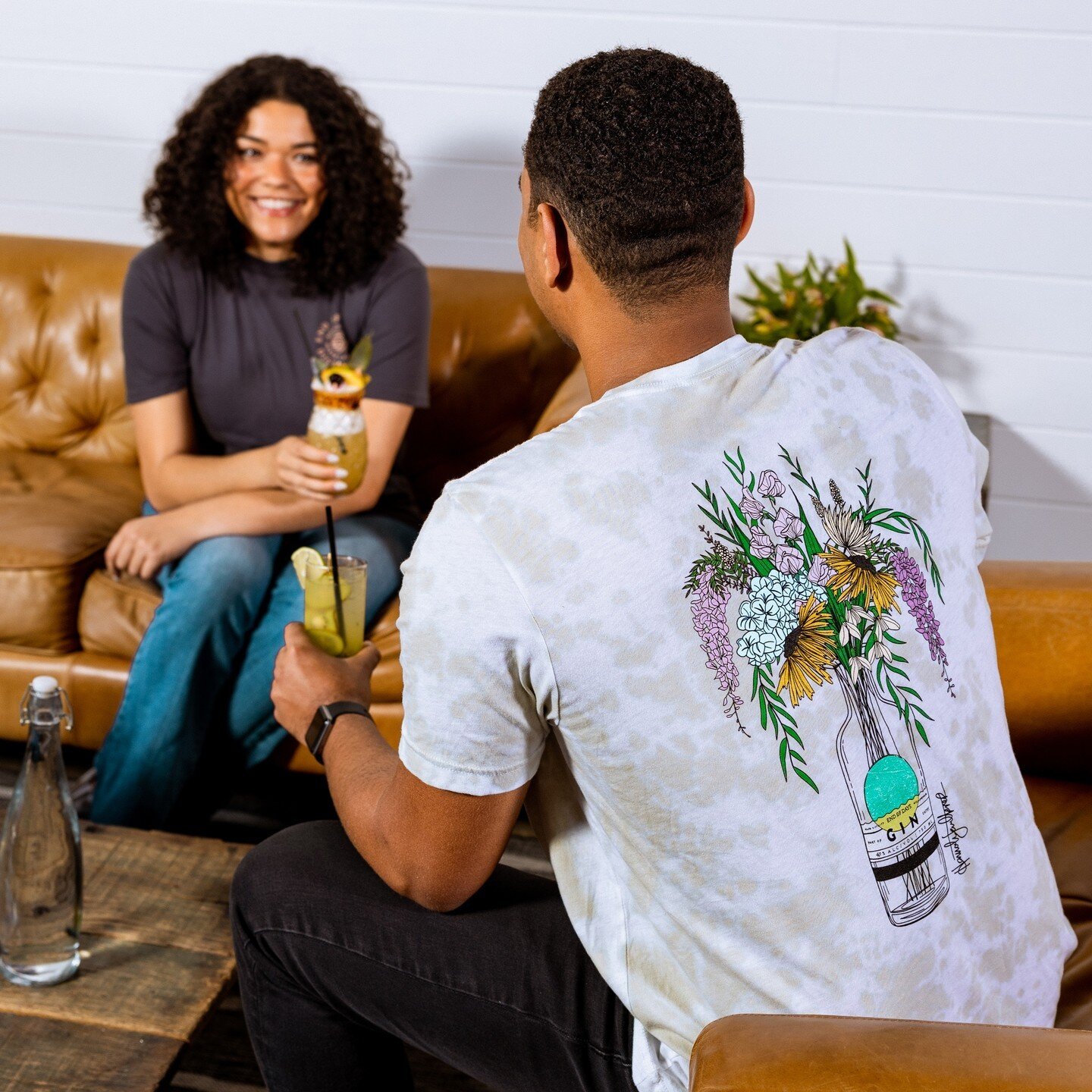 𝐁𝐚𝐜𝐤 𝐢𝐧 𝐬𝐭𝐨𝐜𝐤!⁣⁠
⁣⁠
Our &quot;Flowery&quot; Botanical Gin Shirt is back in stock. You can almost smell the bright fresh flavors from our Port of Entry Gin with blooming flowers growing wild around it. Printed on a @bellacanvas tie-dye tee 