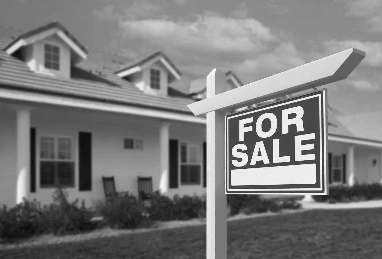 Selling the Family Home in Retirement: What to Weigh