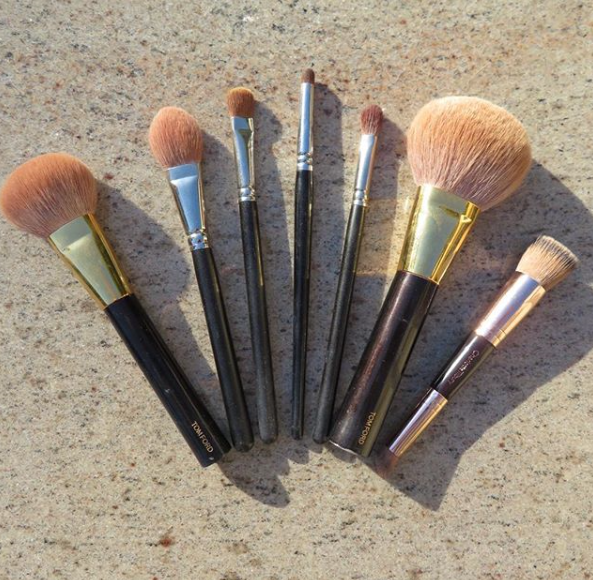 Hollywood - Brush it up 💫...