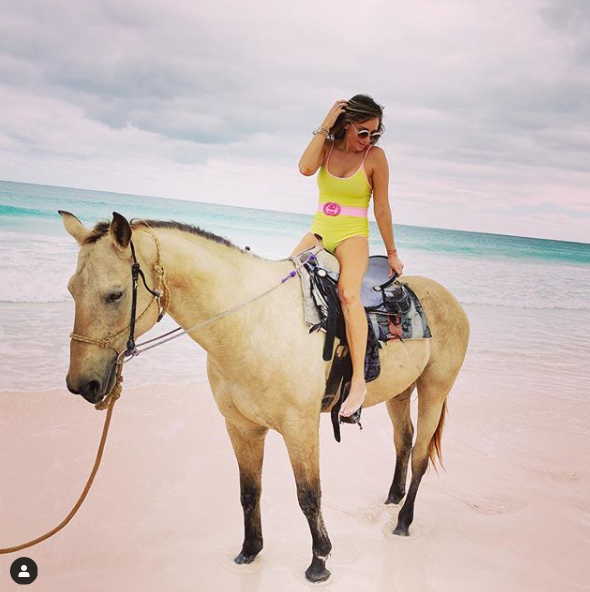 Travel 🛫On a Tuesday. So this is my travel guide for your stay in Telluride 💁‍♀️...