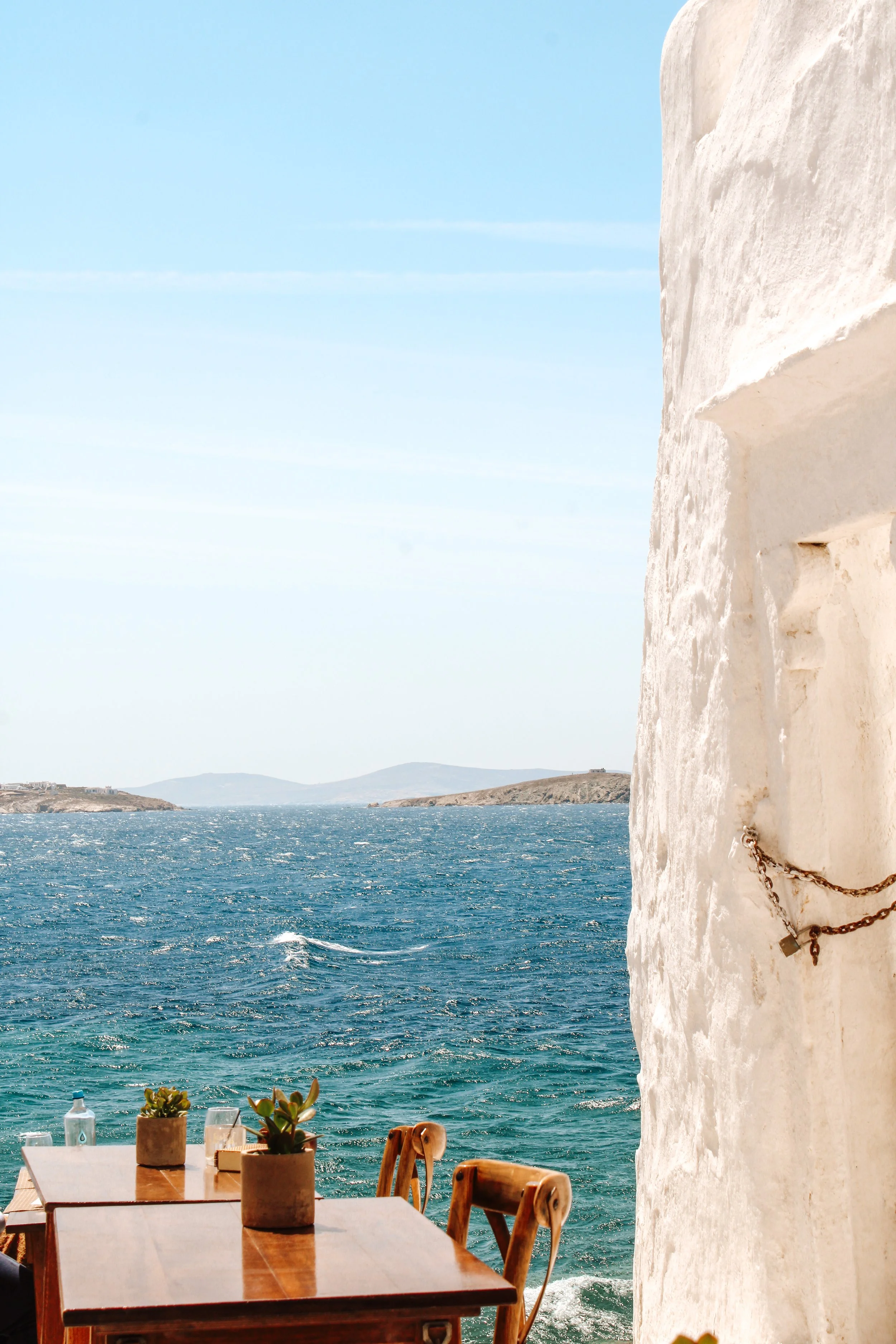 Matogianni Street shops in Mykonos Town