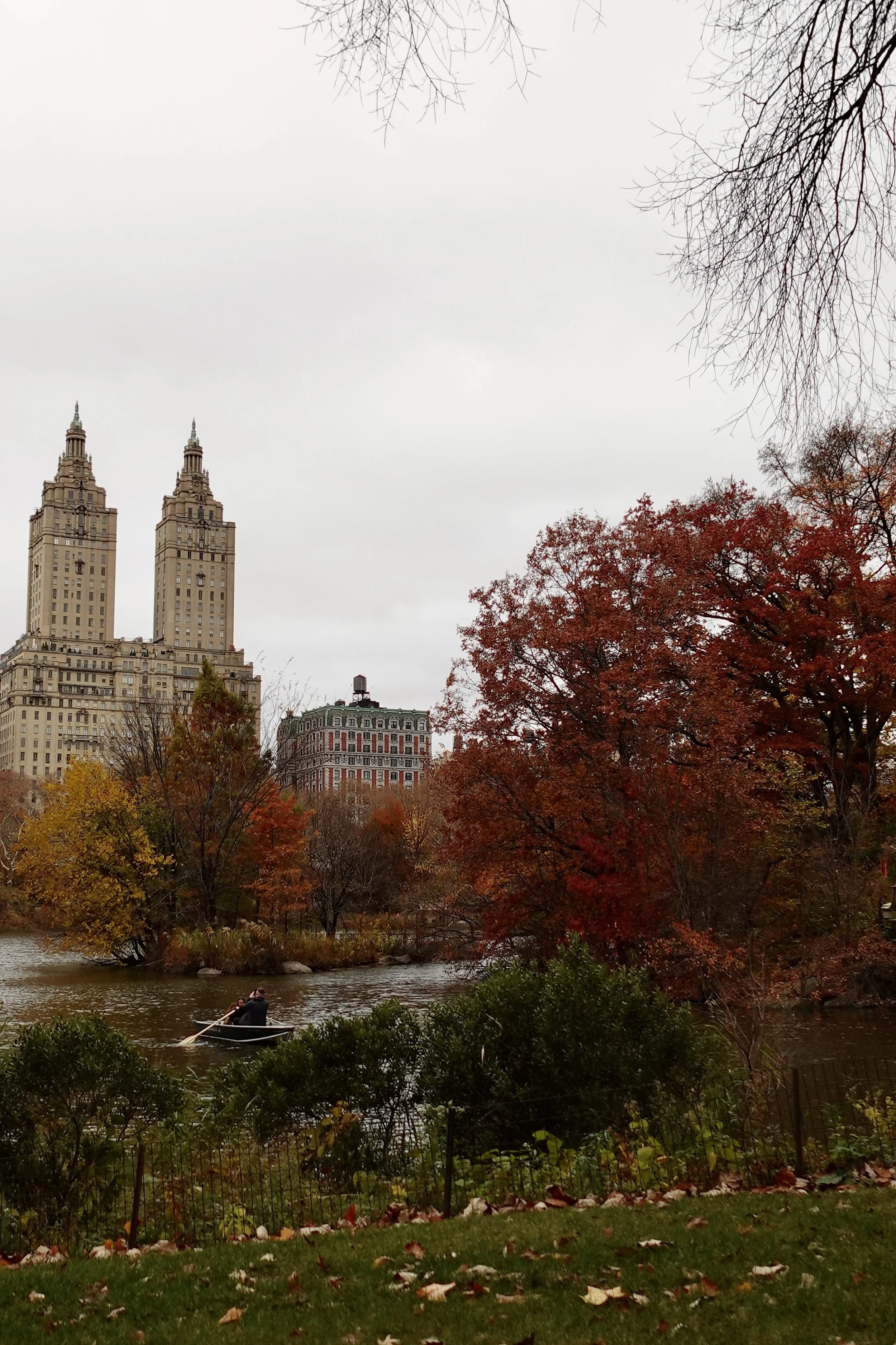 Fall in New York City. The Ultimate Cozy NYC Guide.