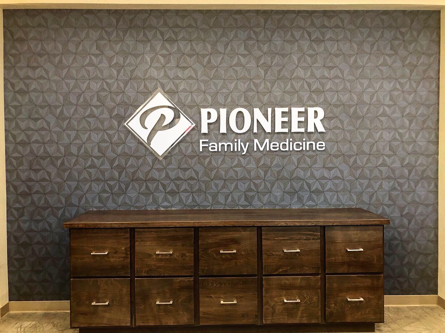 Pioneer+Family+Medicineinterior+FCO.jpg