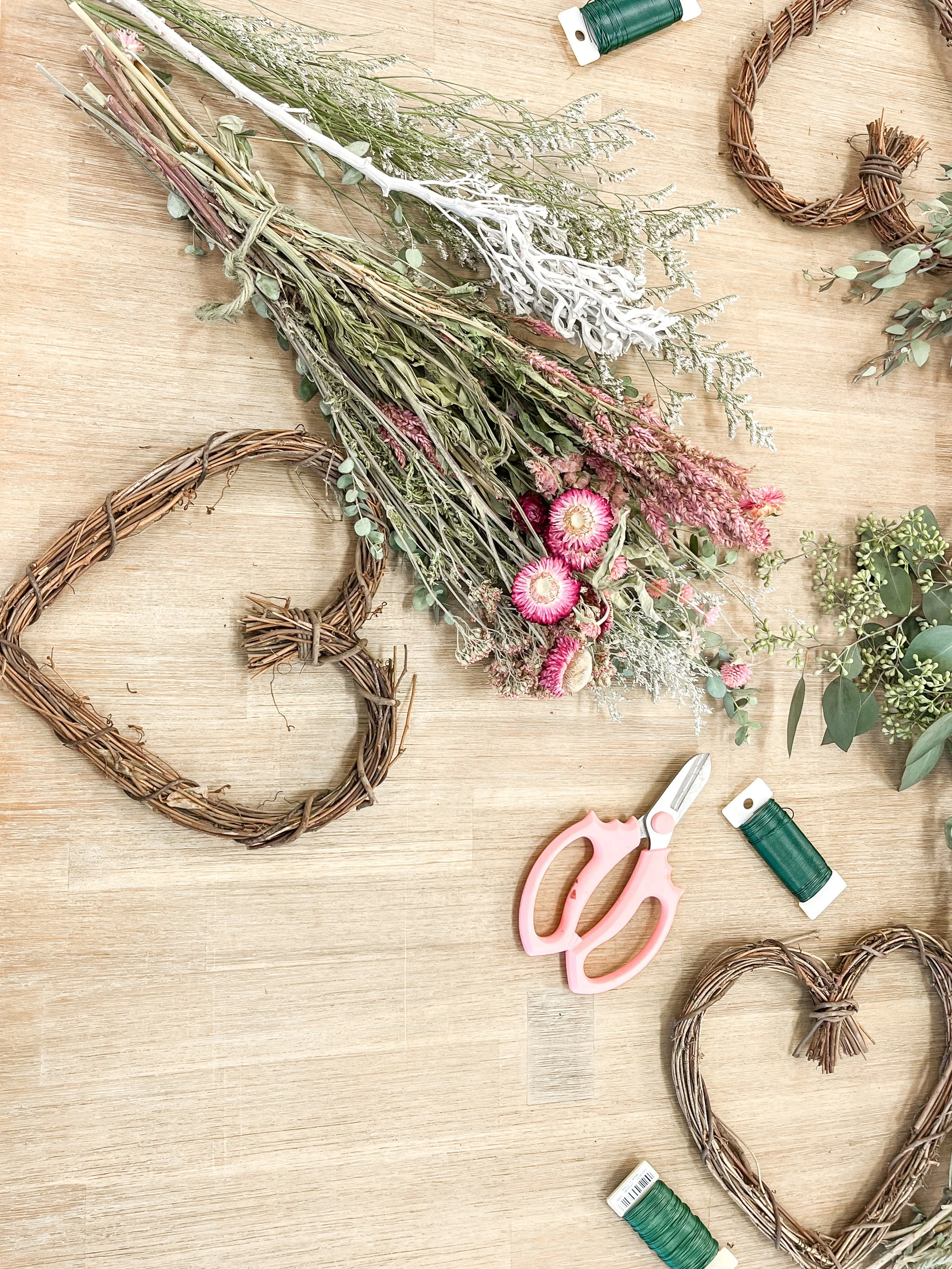 Thurs, 2/12: Heart Wreath Making Workshop