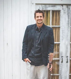 Live Music on the Lawn: Mark Ficks & the Significant Others