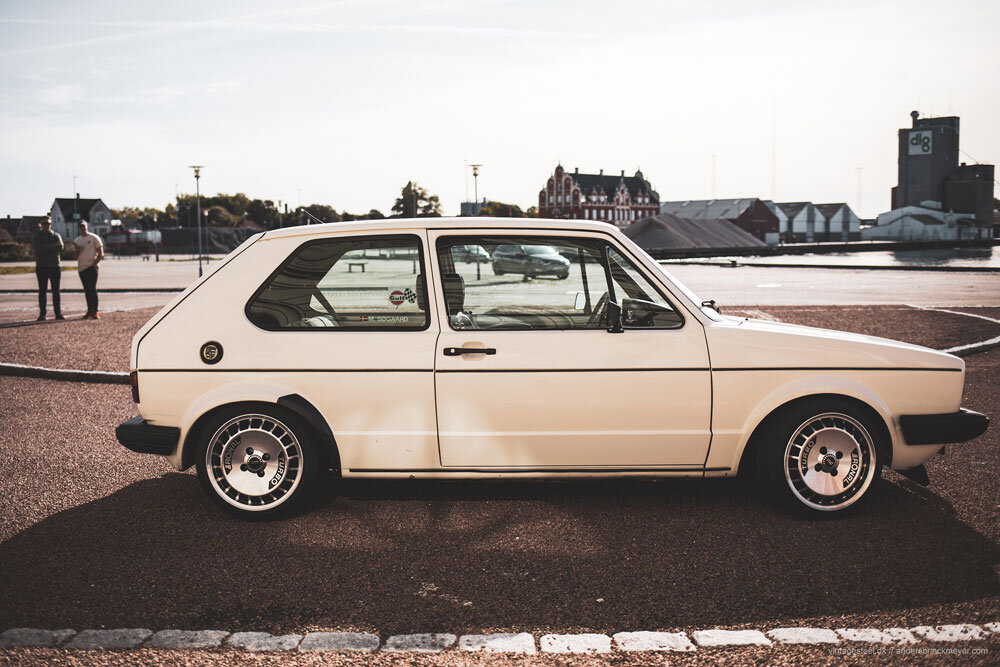 VW-Golf-mk1-GTI-1983.jpg