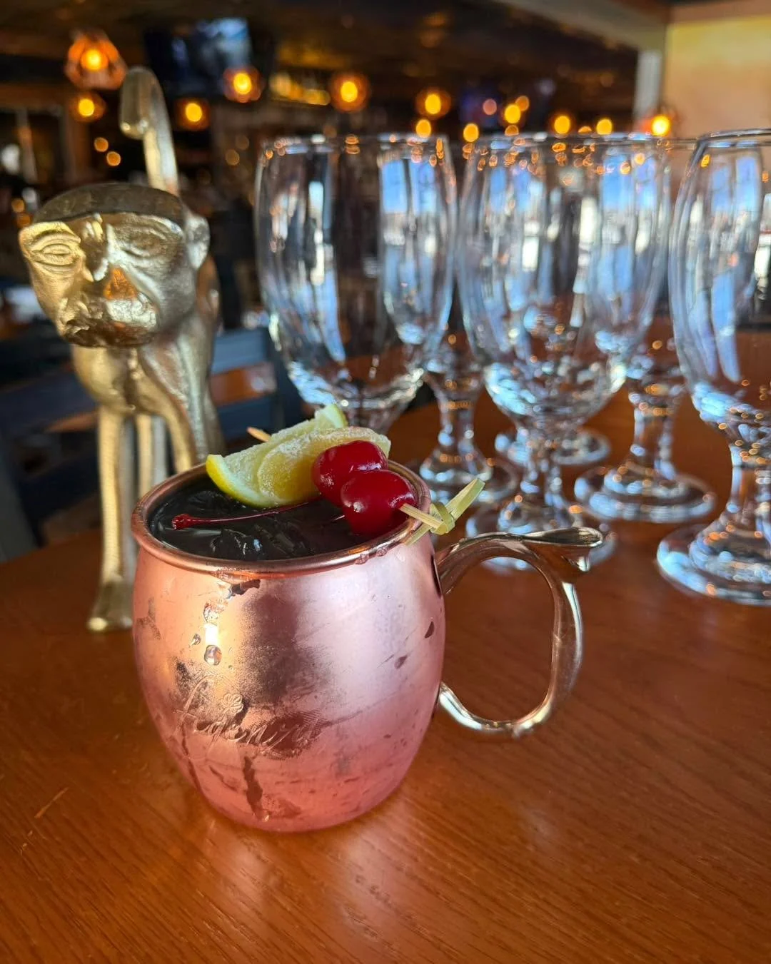 Meet the Cherry Limeade Mule 🍹✨

Vodka, fresh lime, a splash of grenadine, and ginger beer come together for a crisp, refreshing twist on a classic.

Light, fizzy, and dangerously easy to sip!
#SipTheMonkey #livemusicct #ctlivemusic #drinkspecials #