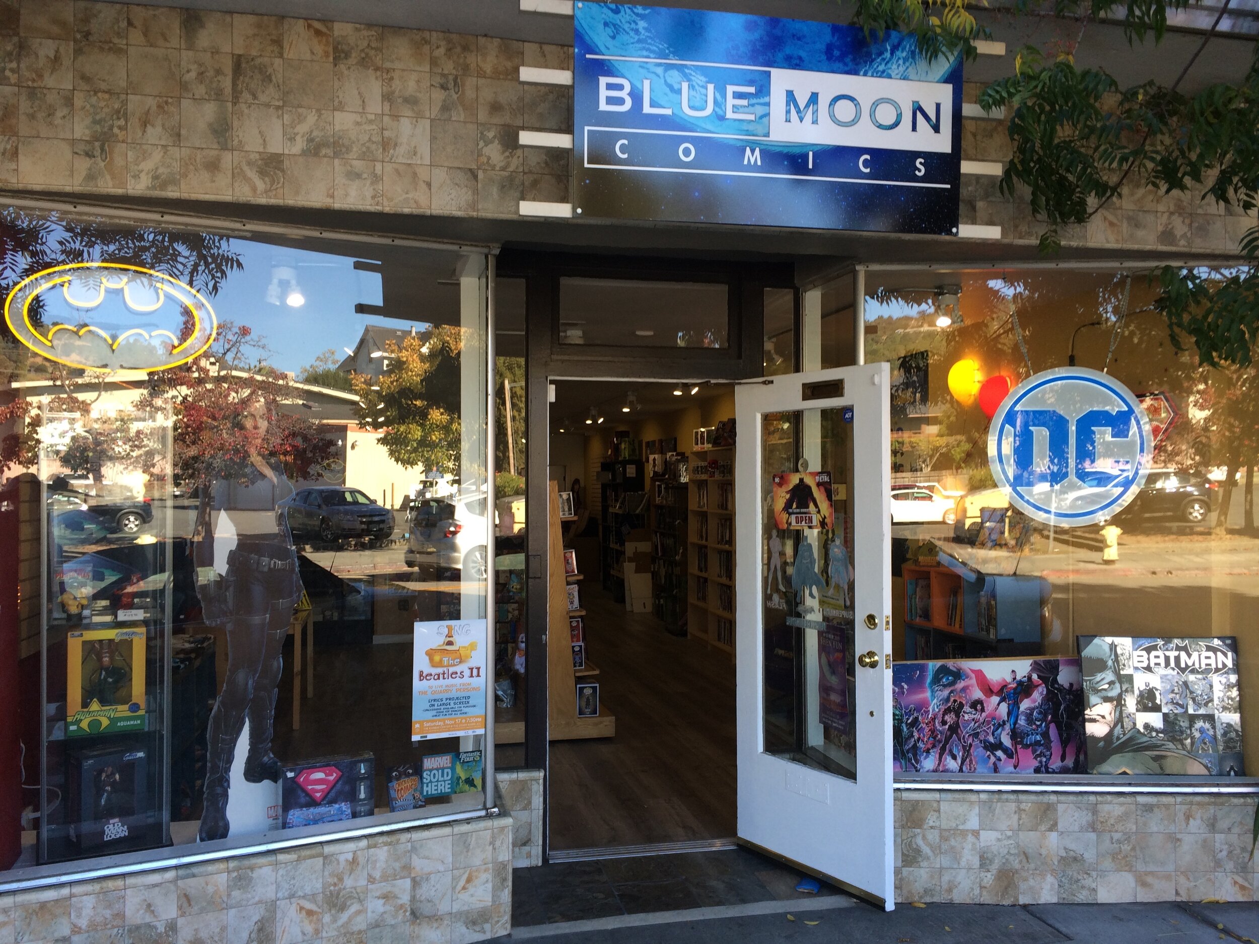 Blue moon comics