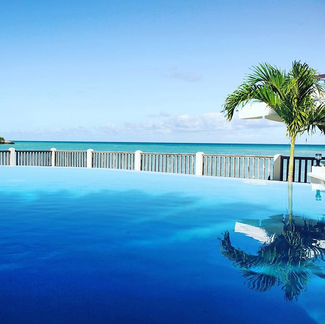 A name well deserved! @bluewatershotel #visutantigua #luxuryhotels #caribbeanresorts #caribbeantravel