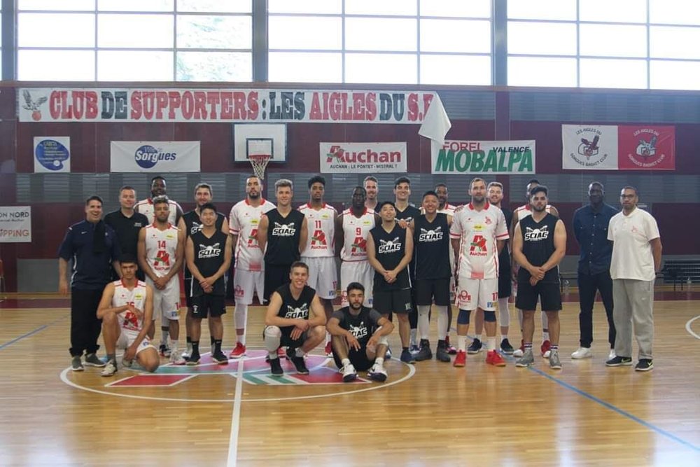 Basketball team on an ActivSport Travel international tour