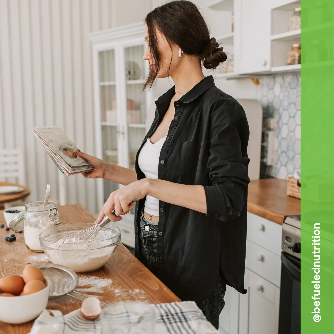 Most people don&rsquo;t struggle with WHAT to do.

They struggle with following through on the things they said they would do for themselves.

➡ You planned to eat a real lunch... but grabbed snacks instead.
➡ You said you&rsquo;d drink more water...